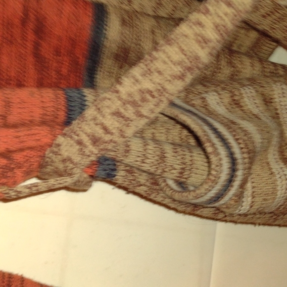 Native American Inspired Wrap Sweater - Picture 3 of 4